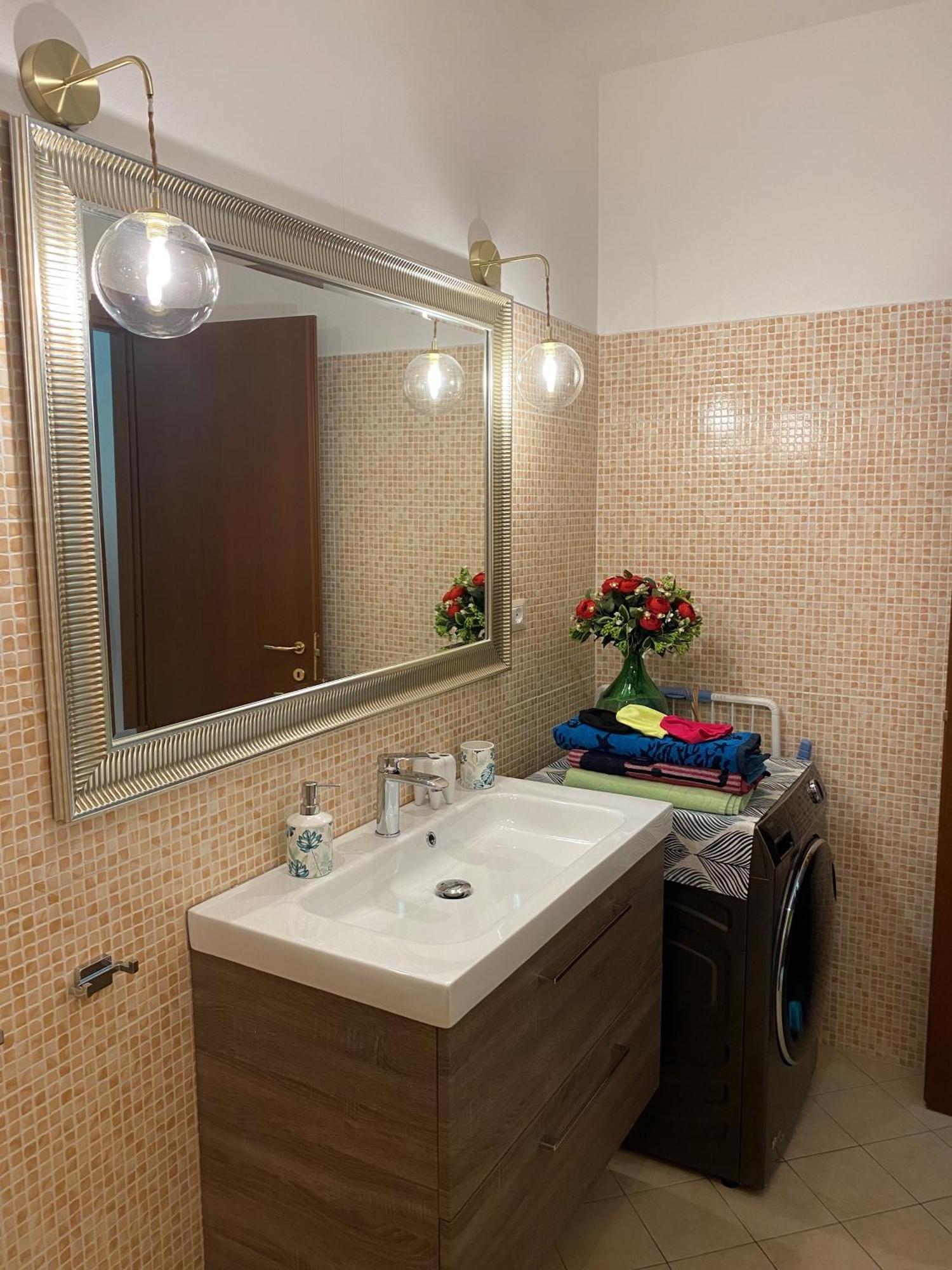 Ferienwohnung Le Foglie Di Lubo Aulla Exterior foto